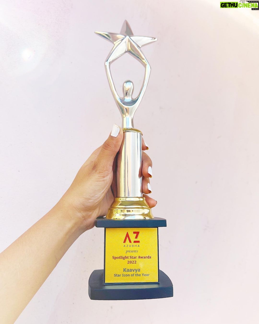 Kaavya Arivumani Instagram - “Star icon of the year 2022”✨ Some much needed motivation ! ✨ Thanks for the recognition,Thankyou for the love and support ! azubha_official @showreelmagazine Thanks for the good pictures ! @professional_madrasi @raghul_raghupathy Beautiful outfit from ., @fiorebymalar_ Styled by @keziah_costume_stylist Thankyou so much ., my dear., Instafam,family,friends ,and my lovely fans!❤️🫶🏻 #gratitude #kaavya#kaavyaarivumani