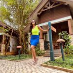 Kaavya Arivumani Instagram - Sunshine and good times ✨.,staycation vibes 💙😌 @morickapresort Thankyou for having me 🙌🏻😌 Authentic aura and the natural bliss here is just wow ☺️ #kaavya#kaavyaarivumani #staycation#trip#vacation #wayanad #wayanaddiaries Morickap Resort