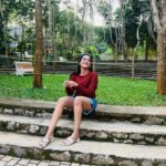Kaavya Arivumani Instagram - Sunshine and good times ✨.,staycation vibes 💙😌 @morickapresort Thankyou for having me 🙌🏻😌 Authentic aura and the natural bliss here is just wow ☺️ #kaavya#kaavyaarivumani #staycation#trip#vacation #wayanad #wayanaddiaries Morickap Resort