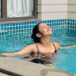 Kaavya Arivumani Instagram - Sunshine and good times ✨.,staycation vibes 💙😌 @morickapresort Thankyou for having me 🙌🏻😌 Authentic aura and the natural bliss here is just wow ☺️ #kaavya#kaavyaarivumani #staycation#trip#vacation #wayanad #wayanaddiaries ☺️ Morickap Resort