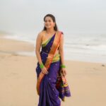 Kaavya Arivumani Instagram - Simply blue🌠 @shree_roopacollections @sathyaphotography3 @beufashions