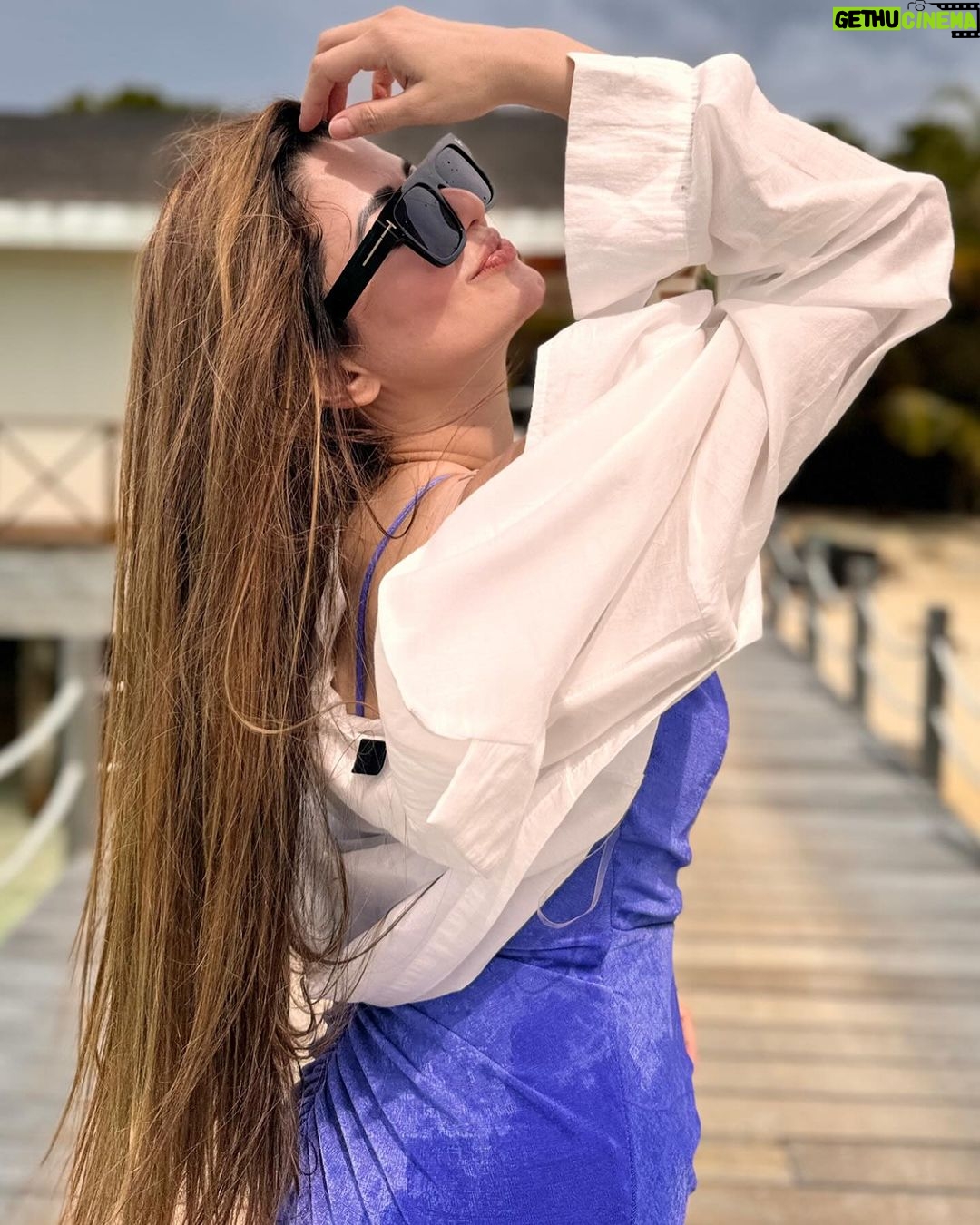Kainaat Arora Instagram - Love yourself Rest The world will adjust 🌞… . . . . . #kainaatarora #kainnataroraa #travelblogger