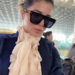 Kainaat Arora Instagram - Another Day ✈️ Another Flight ✈️ . . . . . #kainaatarora #kainnataroraa 💫💫💫