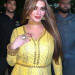 Kainaat Arora Instagram – Kainaat Arora live #Jamnagar 
.
Last night scenes …
.
Thank you #gujrat #jamnagar for Being So loving always .. indebted for life .. 
.
.
Talent manager : #priyankShah @business.manager_kainaat 
.
#kainnataroraa #kainaatarora #kainaataroraupdates #workstories #workscenes #dandiya #byebyenavratri2023 #byebyenavratri #kainaataroralive #kainaatarorafans