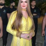 Kainaat Arora Instagram – Kainaat Arora live #Jamnagar 
.
Last night scenes …
.
Thank you #gujrat #jamnagar for Being So loving always .. indebted for life .. 
.
.
Talent manager : #priyankShah @business.manager_kainaat 
.
#kainnataroraa #kainaatarora #kainaataroraupdates #workstories #workscenes #dandiya #byebyenavratri2023 #byebyenavratri #kainaataroralive #kainaatarorafans