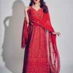 Kajal Aggarwal Instagram - 🌶️ Styling - @archamehta Outfit - @monikanidhii Jewellery - @mortantra @spiffypublicrelations Styling Team - @rashmi_angara Makeup - @vishalcharanmakeuphair Hair - @divya.naik25 Photographer - @arifminhaz
