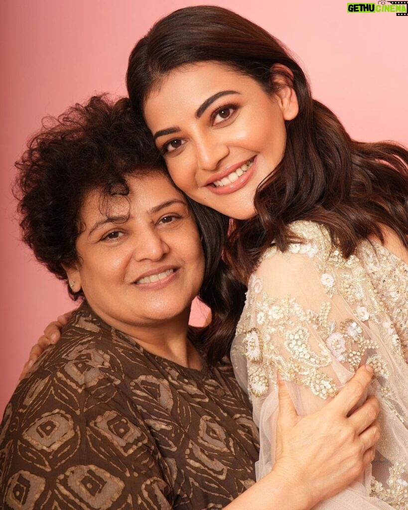 Kajal Aggarwal Instagram - Happiest birthday my amazing mommy! Love you sooooo much @vinayagg2060 so blessed to have you in our lives and ecstatic to see Neil showering his adorable nani with kisses, looking for you everywhere and demanding cake - nonstop ❤️🤣