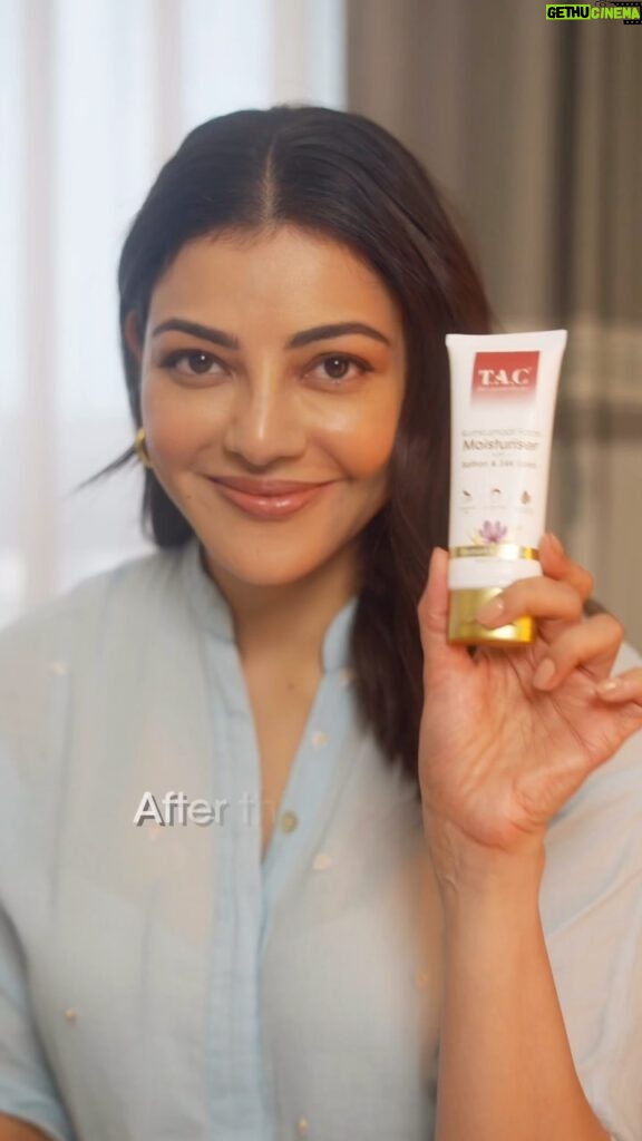 Kajal Aggarwal Instagram - Now, you also know the secret to my glowing skin✨♥ @theayurvedaco #GoldGlow #tac #tacgoldglow #tackumkumadigoldglowduo #tacgoldglowduo