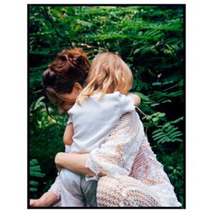 Kalki Koechlin Instagram - The garden series: 
Photography @yashyeri 
Assitant @thatkindofboy 
#artforartssake
#loveinthetimeofmadness
#nodigitalmanipulation