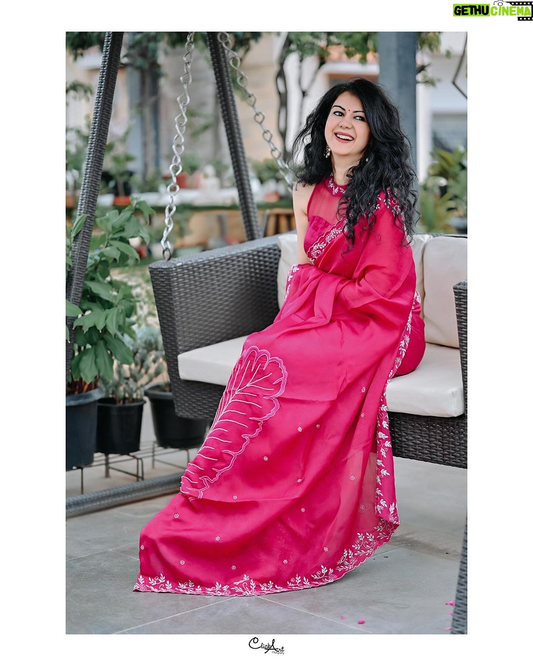 Kamna Jethmalani Instagram - #kamnajethmalani #kamna #model #modeling #actores #saree #fashion #actorslife #celebrities #celebrity #hollywood #famous #celebritystyle #celeb #photo #photography #photooftheday #fashionphotography #fashionphotographer #portrait #bangalore Bangalore, India