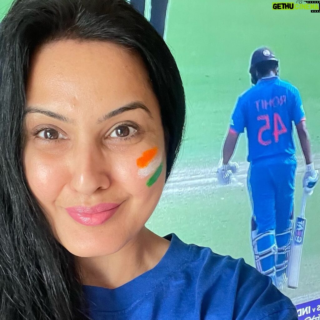 Kamya Punjabi Instagram - Harr dua mere Desh ke liye ❤ Indiaaaaa Indiaaaaa #worldcupfinals