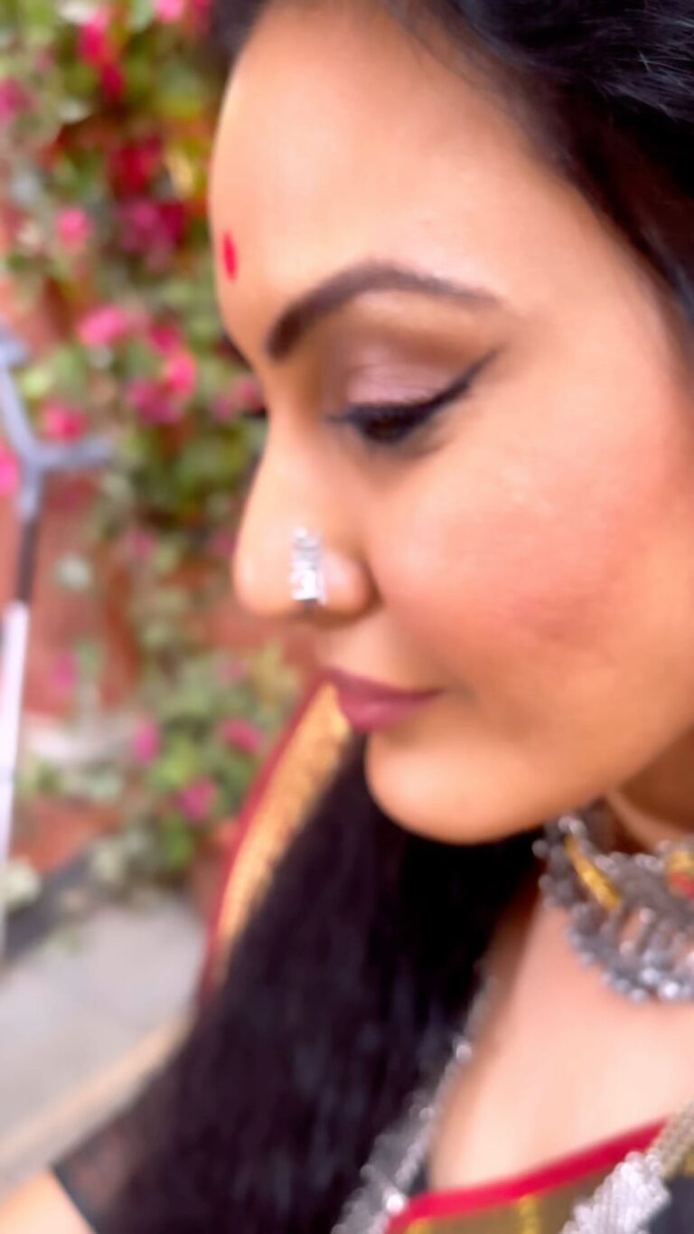 Kamya Punjabi Instagram - Didun ka Swag 😉 #nosepinlove #nosepinswag #neerjaeknayipehchaan 8:30pm #colorstv #didun