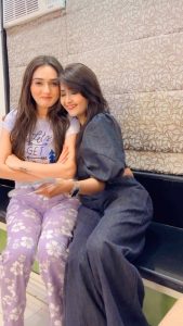 Kanchi Singh Instagram - There is never a dull moment with her . . @tanyasharma27 ♥️ . . #reelsinstagram #reel#instafun #tanyasharma #kanchisingh #reelitfeelit #reelsvideo #instagood