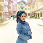 Kanchi Singh Instagram – Cold weather warm wishes ..
.
.
#cold #weather#snow#throwback#canada🇨🇦 Sun Peaks Ski Resort, Canada