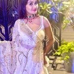 Kanchi Singh Instagram – Keeping our Indian traditions alive… One lehenga at a time. 🤍😉
#indianwear#lehenga#love
.
.

Styled by:- @yashasvisingh19
Wearing:- @charmisdesign