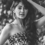 Kanchi Singh Instagram - Black and white are not sad, it’s poetic . . Check out my look, I have added Link in Bio. @amazonfashionin sale is on, grab the best deals on beauty and fashion at unbelievable discount and gear up for the next season in style. Also i am so excited to share with you all that amazon freedom sale has started from 6 August and is on till 10 August and i can't wait to reveal the best of fashion and beauty products on sale.. Link in bio.... #AzaadiKaTyoharWithAmazon #greatfreedomfestival #primeearlyaccess #primemember #primebenefits #lifeisbetterwithprime #joinprimenow#collab @amazondotin #getstyledwithamazon#amazonfashion #amazonbeauty @amazonfashionin #AD #collab #amazontoppicks #lifeisbetterwithprime