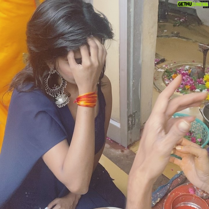 Kanchi Singh Instagram - Har Har Mahadev!! 🙏 . . #blessed #gratitude #instagood #instadaily #fyp #goodvibes #harharmahadev #spiritual #kanchisingh Shree Mahakaleshwar Ujjain