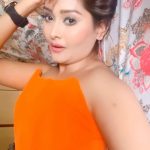Kanchi Singh Instagram - #justlikethat 🧡 . . #reelsvideo #reelsinstagram #reelitfeelit #reelkarofeelkaro #reelvideo
