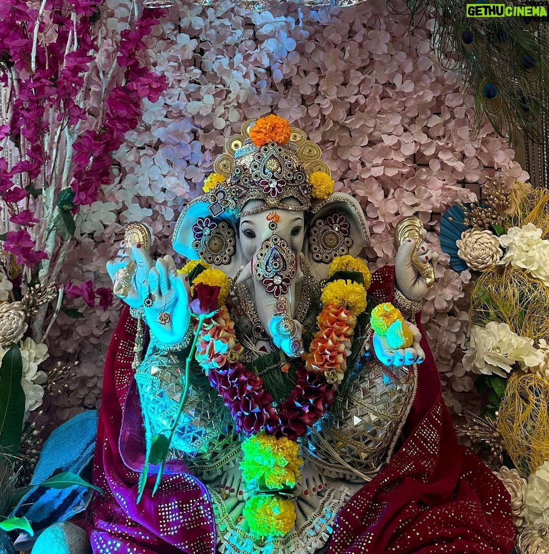 Kanchi Singh Instagram - Ganpati Bappa Morya๐๐ป #ganpati2023๐บ๐โฅ๏ธ