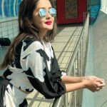 Kanchi Singh Instagram - Life in monochrome 🤍🖤🤍🖤🤍🖤