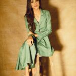 Kanikka Kapur Instagram - Celebrating every win. 💚 Dono trailer launch! Kudos to these amazing people Make up: @deven_85 Hair: @jollysingh17 Stylist: @anamikajain__ Outfit: @aveka.in Photographer : @akshayphotoartist Jewellery: @aquamarine_jewellery #dono