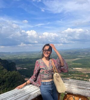 Kanikka Kapur Instagram - Krabi in a 🥜🐚