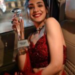 Kanikka Kapur Instagram - Promising Debut Of The Year! Thank you @middayindia, this one’s for you all @castingchhabra @avnish.barjatya @surabhi.horo Shot by: @ronakdave_ Outfit : @parulgandhiofficial Jewellery: @mozaati Stylist: @anamikajain__ Makeup: @khan_makeover_0001 Hair: @supriya____tambe