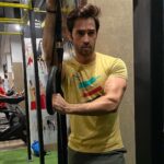 Karan Sharma Instagram – Khali bali ❤️😉. #nofilter  #nomakeupmakeup 
.
.
.
 #karansharma #motivation #khalibali #bodybuilding #mensstyle