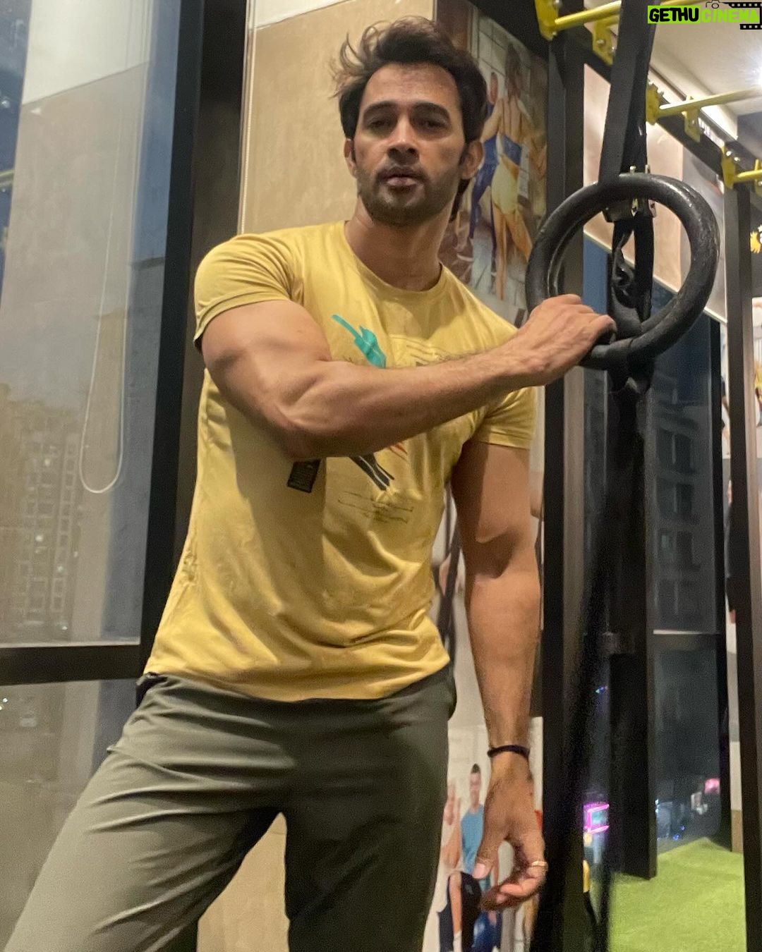 Karan Sharma Instagram - Khali bali ❤️😉. #nofilter #nomakeupmakeup . . . #karansharma #motivation #khalibali #bodybuilding #mensstyle