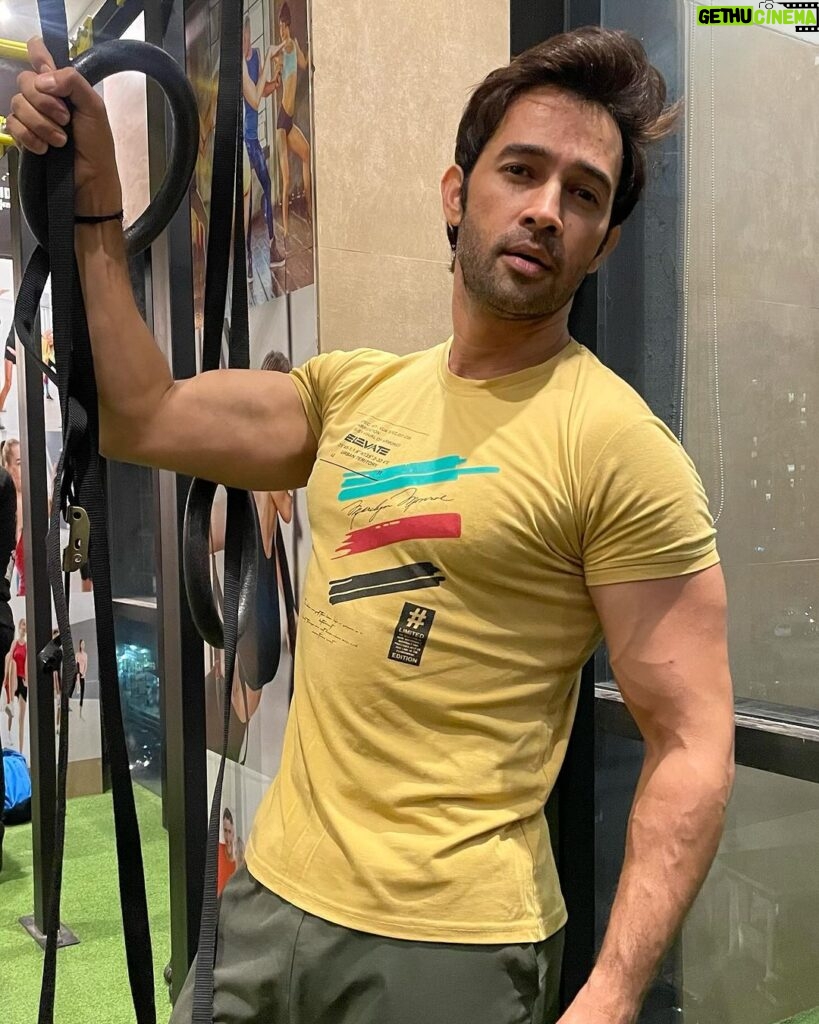 Karan Sharma Instagram - Khali bali ❤️😉. #nofilter #nomakeupmakeup . . . #karansharma #motivation #khalibali #bodybuilding #mensstyle