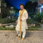 Karan Sharma Instagram - Vibe 🥰 .. #festival #season #traditional #karansharma . Designed by @satvastudios Styling by @ravina__rajput6 @virdikanika