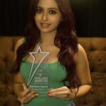 Karishma Sawant Instagram – Welcoming the 4th award for Aarohi in yrkkh❤️.. overwhelmed, grateful and everything beautiful. Best part is that It was because of your votes that made me win this that is Best Supporting Actor 2023. Thank you dil se for the efforts you all take for me.. until next time.
Thankyou @mestarletentertainment for the honour.