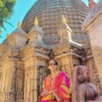 Kashish Singh Instagram - Wishing myself the best birthday yet. Just wow 🙏🏻🙏🏻 Only one of its kind in the world shaktipeeth 🙏🏻🙏🏻 #kamakhyadevi #kamakhyatemple #kamakhyadevi #20nov #birthdaydaygirl #birthdaymonth #blessedbeyondmeasure #bellavitakashish 💕 💕 Kamakhya Temple, Nilachal Hill, Guwahati