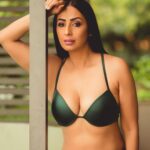 Kashmera Shah Instagram - What a beautiful hotel and what a gorgeous property. You must stay here @hiltongoaresort in #goa thank you for introducing me to this property @saraarfeenkhan #kashmerashah #kashmirashah #goa #swimsuit #bollywood #bollywoodsongs #bollywoodmovies #bollywoodstyle #bollywoodactor #bollywoodfashion #bollywoodactresses #bollywoodhot #bollywoodstar #holiday #travelblogger #travel #trip #travellionaire