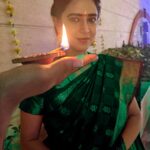 Kasthuri Shankar Instagram - Annamalaikku harohara #karthigadeepam