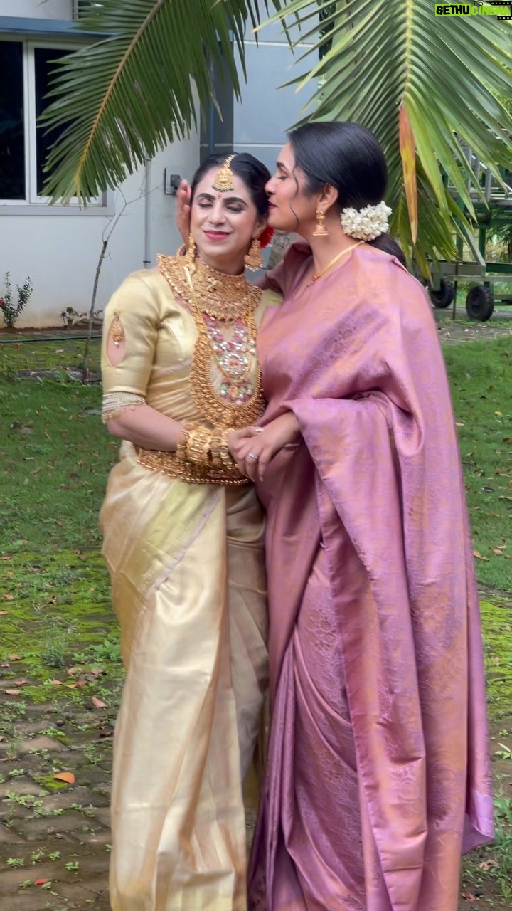 Most liked Instagram photo of Kavitha Nair