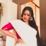 Kavitha Nair Instagram - Hours after this, there was an eye surgery, so couldn’t post the pictures. Oh this was Onam btw 😅🫶🏼♥️