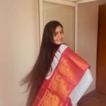 Kavitha Nair Instagram - Too vintage to even find a caption 🤭🤓