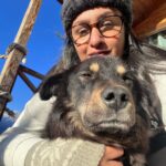 Kavitha Nair Instagram - A lady and two mountain dogs , happy and silly ♥️ Gorson Bugyal