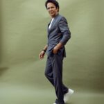 Kay Kay Menon Instagram - The Railway Men Promotions ✨ Styled by @trushala_nayak Outfit @shrutimangaaysh Hair @yogesh_john007 Makeup @makeupbymangesh Photographer @shrutisbagwe Styling Assistant @saumyaa__22_