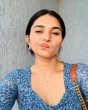 Kayadu Lohar Instagram - all i gotta do is me. 🐥