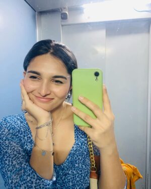 Kayadu Lohar Instagram - all i gotta do is me. 🐥