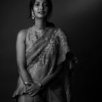 Keerthi Pandian Instagram - 🌸 Styling: @_ragambigaa_ Photography: @palaniappansubramanyam Outfit: @bykaveri Makeup: @sofdoesmakeup_ from @thebridesbar Hair: @artistrybyhari Earrings: @deepagurnani from @chamierschennai Footwear: @bykaveri Location: @basementstudios.ans