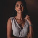 Keerthi Pandian Instagram - 🦢 Styling: @_ragambigaa_ Photography: @arungnanavel Outfit: @surmaye_ from @amethystchennai Makeup: @sofdoesmakeup_ from @thebridesbar Hair: @mani_stylist_ Jewellery: The Amethyst Room @chamierschennai Footwear: @taaramitraofficial