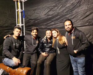 Kenisha Awasthi Instagram - Men in black #happycrew #whoppertime #backstage

@dj.irfan.jpr @aditya__katariya