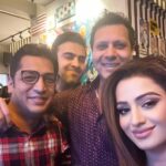 Kenisha Awasthi Instagram – With my bestest friends 💗

Merry Xmas everyone ❤️ Tab Resto