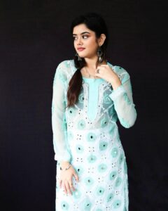 Ketaki Kulkarni Instagram - feeling blue 🩵✨🦋 Wearing @behkiiofficial Makeup and hair @glamorous_vanshikajain Captured by @the.redframe_ Edited by @sk__sunny_007 #ketakikulkarni #chikankari #kurti #indian #indianwears
