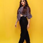Ketaki Kulkarni Instagram - 🪄 Mua & hairstyle @glamorous_vanshikajain Jeans @shoppingfactory11 Top @15buttons Captured by @the.redframe_ Edited by @sk__sunny_007 #ketakikulkarni #instagram
