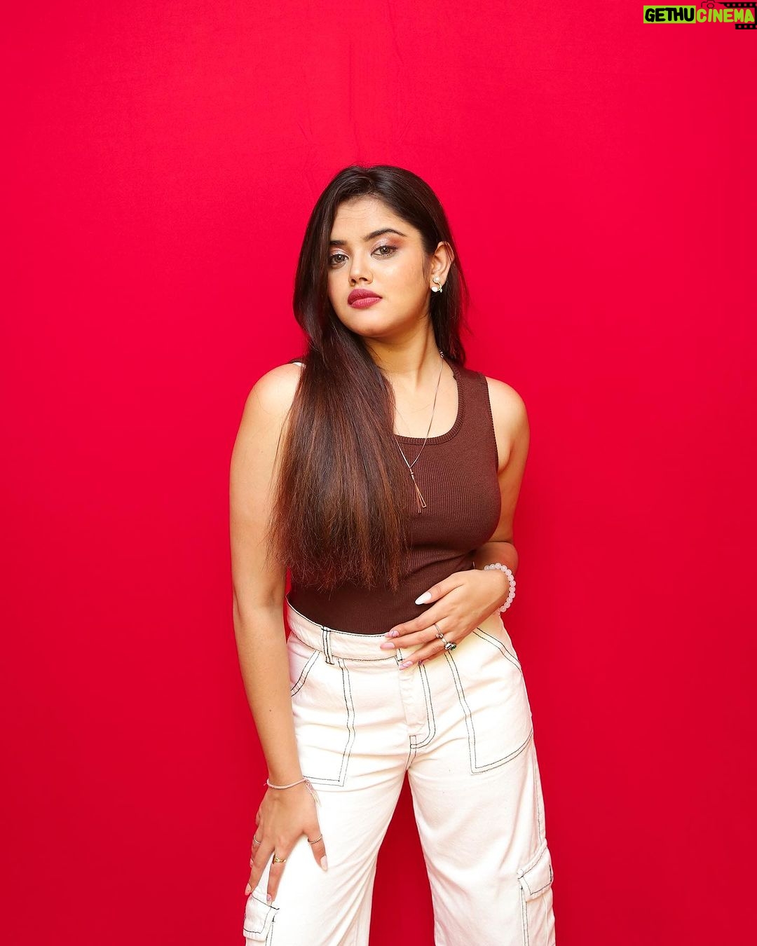 Ketaki Kulkarni - 9.9K Likes - Birthdayyy weeek!! ♥️🍷
+1 for people who can guess my birthdate in the comment section ‼️🎈
Wearing @city_fashion_hub_1421
Mua & hair @glamorous_vanshikajain
Captured by @the.redframe_
#birthdayweek
