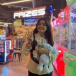 Ketaki Kulkarni Instagram - And it’s back! Timezone’s BIGGEST OFFER of the year, TRIPLE DOLLAR is here! Mark your calendar, 25th December 8AM - 11AM. Make the most of this day and make this Christmas merrier! Get Triple on recharge of your Timezone card for 3X the Fun. Visit your nearest Timezone to avail these exciting offers!! Play double of what your pay from 22nd - 25th Dec . Offer also applicable on Timezone Fun App, download now, and let the fun begin! . @inorbitmallmalad @growels101 @oberoimallmumbai @phoenixpalladium @rcitymall @marketcitykurla @inorbitmallvashi @orionmallpanvel @xperiamall @rmall.thane @korum_mall @capitalmallvasai . . . #timezonegames #tripledollar #doubledollar #timezonetripledollar #timezonedoubledollar #christmasoffer #timezonechristmas #arcadegames #familyentertainment #timezonebonusoffer
